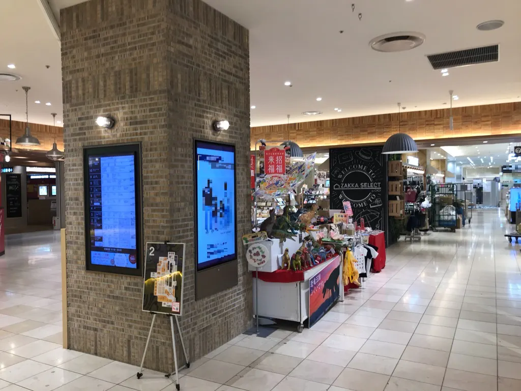 【マルイファミリー溝口】2階 カレンダリウムF02【食物販・物販】店内入ってすぐ、来客数も多く物産展や集合イベントに最適