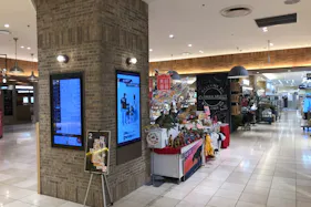 【マルイファミリー溝口】2階 カレンダリウムF02【食物販・物販】店内入ってすぐ、来客数も多く物産展や集合イベントに最適