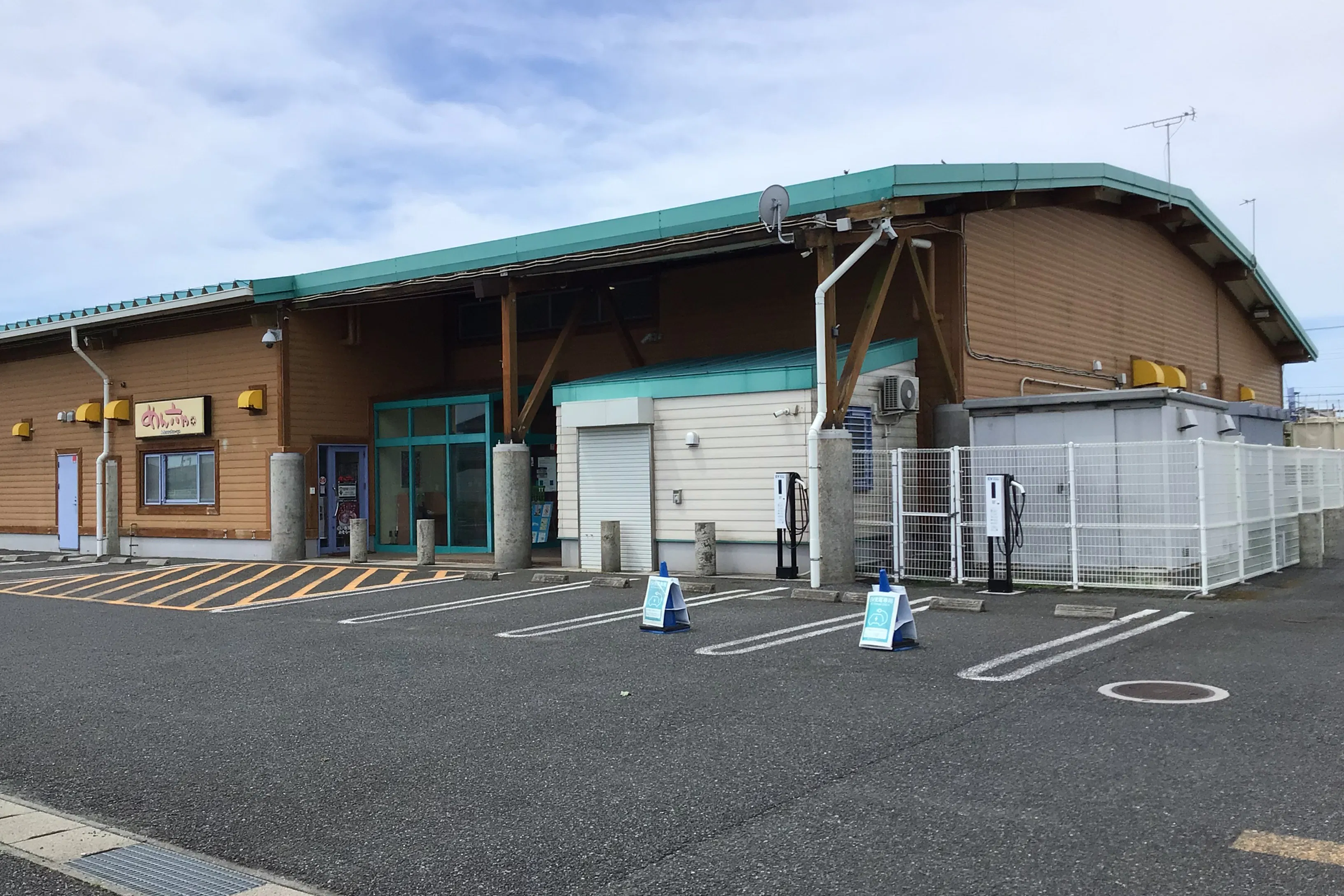 【ダイナム千葉銚子店】キッチンカー出店やプロモーションイベントに最適なアミューズメント施設のイベントスペース②