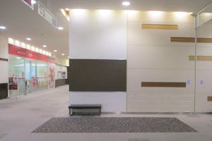 【イオンモール新瑞橋】3Fフードコートリーフガーデン入口前