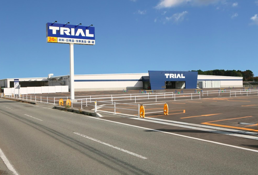 【スーパーセンタートライアル十和田店】キッチンカー（調理営業）出店限定/屋外スペース