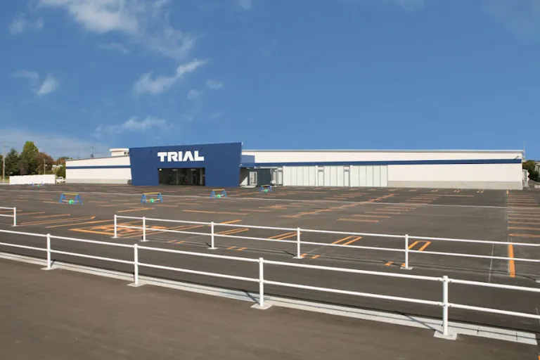 【スーパーセンタートライアル十和田店】キッチンカー(調理営業)出店限定/屋外スペースの画像3