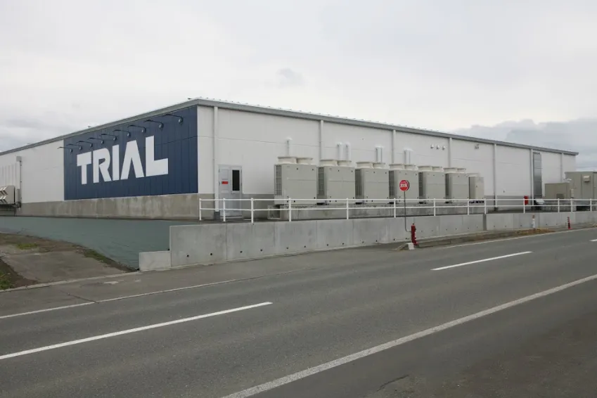 【スーパーセンタートライアル十和田店】キッチンカー(調理営業)出店限定/屋外スペース