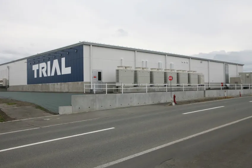 【スーパーセンタートライアル十和田店】キッチンカー(調理営業)出店限定/屋外スペース