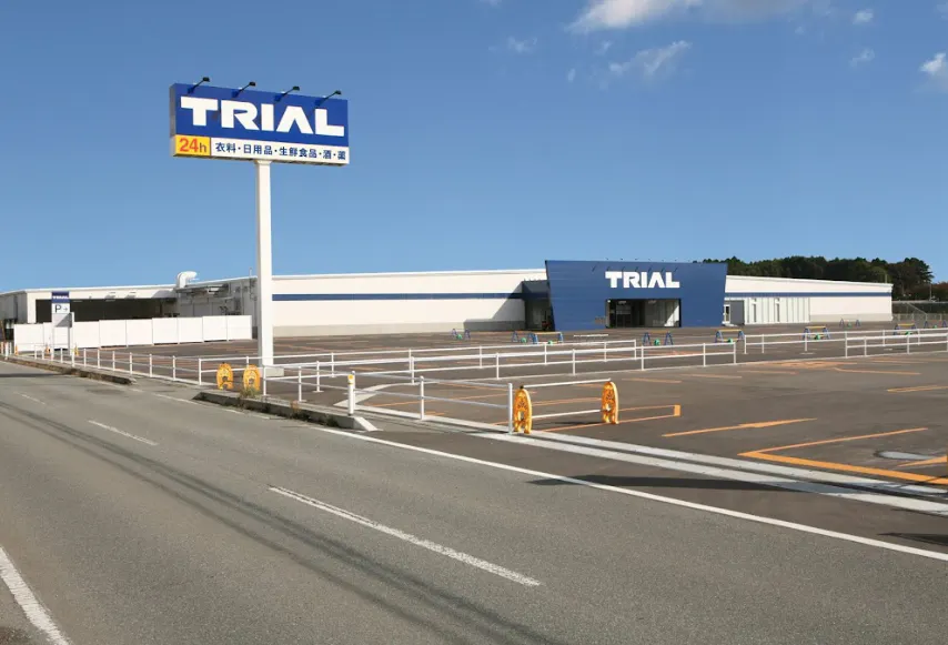 【スーパーセンタートライアル十和田店】キッチンカー(調理営業)出店限定/屋外スペース