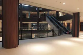 【イオンモール多摩平の森】2F 無印良品前