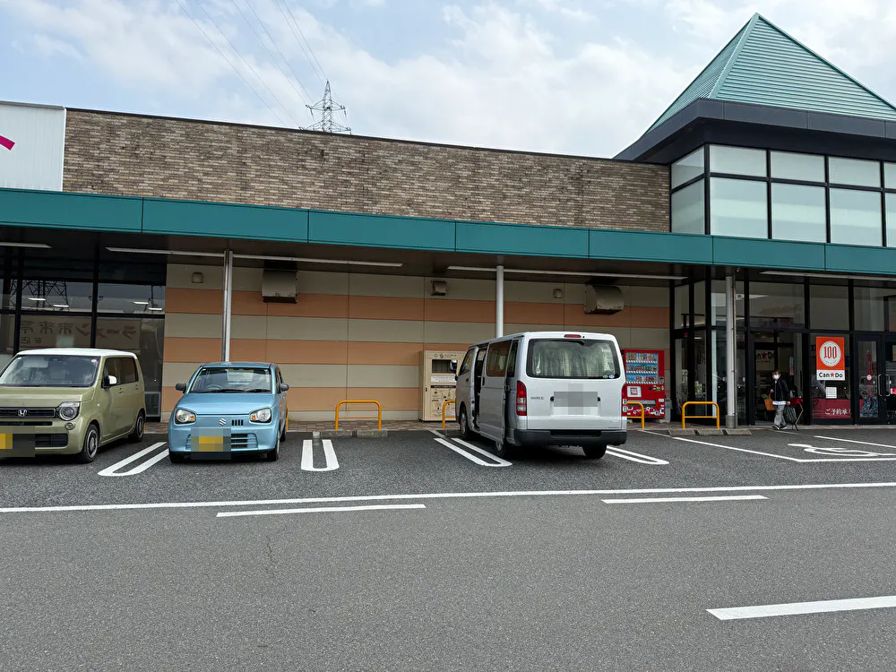 【ゆめマート 東萩】屋外軒先　キッチンカーや物販・販促プロモーションにおすすめな催事イベントスペース