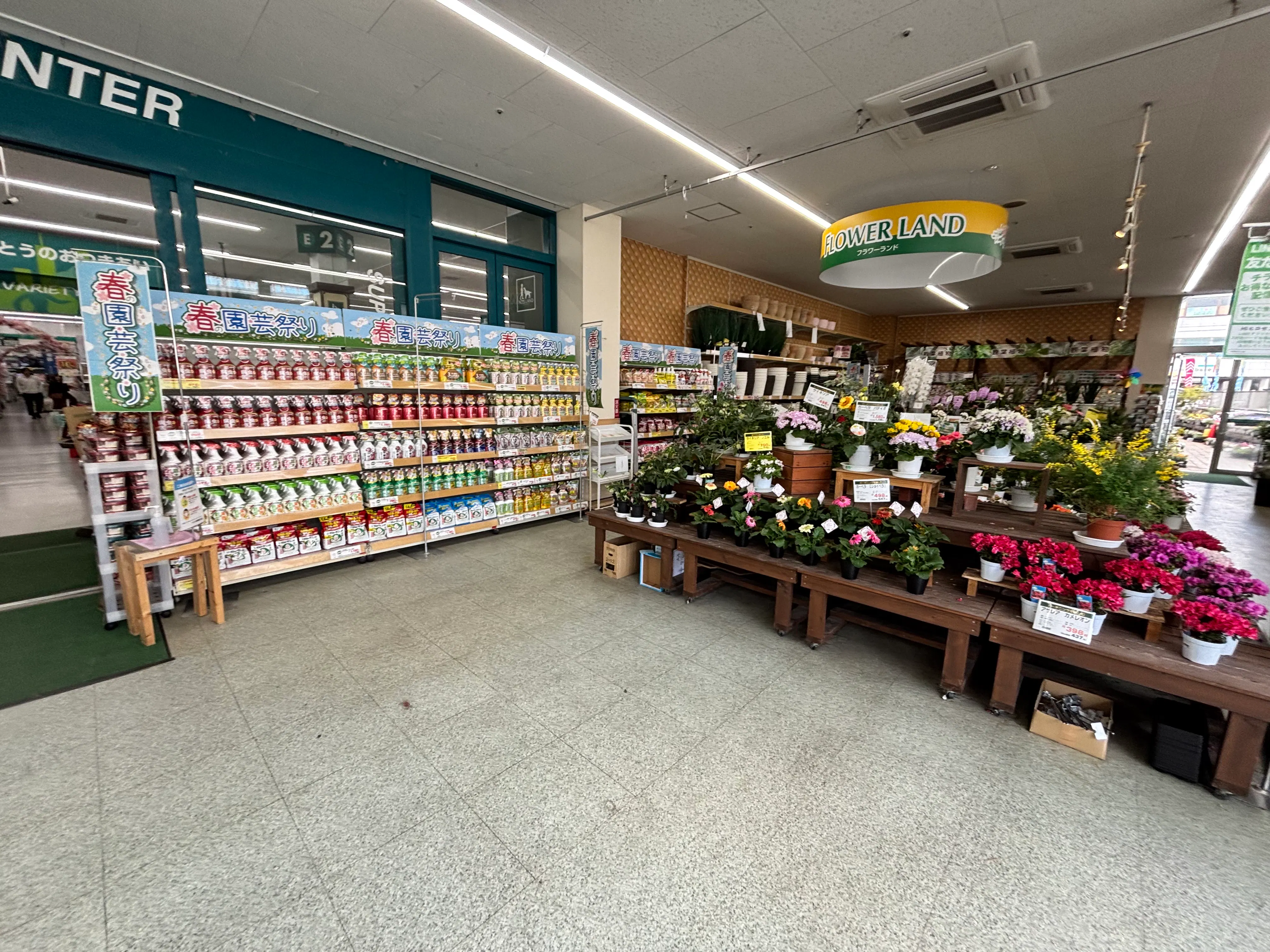 【HIヒロセスーパーホームセンター別府店】プロモーションイベントに最適なホームセンターの2F屋内スペース