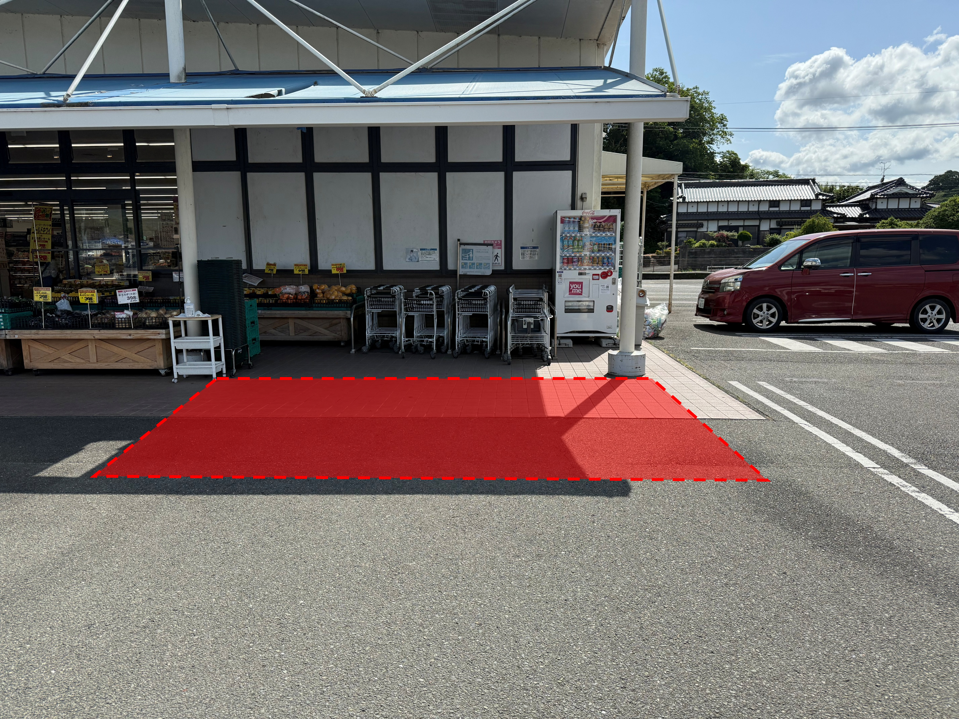 【ゆめマート 稲築】屋外（屋根なし）　キッチンカーや販促プロモーションにおすすめな催事イベントスペース