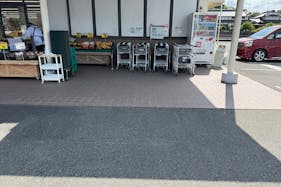 【ゆめマート 稲築】屋外(屋根なし) キッチンカーや販促プロモーションにおすすめな催事イベントスペース