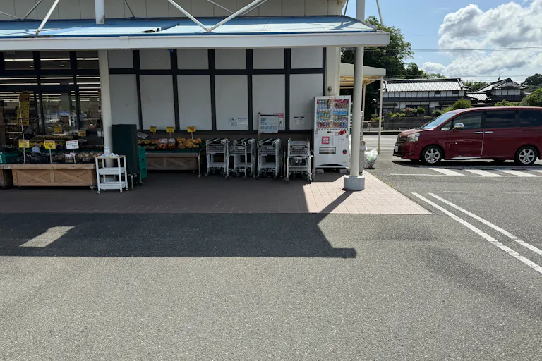 【ゆめマート 稲築】屋外(屋根なし) キッチンカーや販促プロモーションにおすすめな催事イベントスペースの画像6