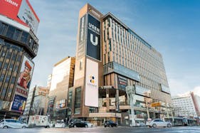 【COCONO SUSUKINO】「2階屋外広場」すすきの交差点目の前!大型イベントや物販のポップアップにおすすめのCOCONO TEREACEイベントスペース