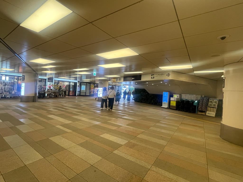 【キラリナ京王吉祥寺】物販・プロモーションイベントに最適、1F南北自由通路に面したイベントスペース