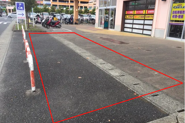 【フレスポ小田原シティーモール】キッチンカーに最適な南館1Fの屋外スペース