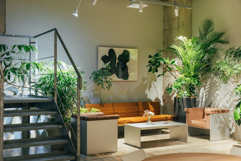 【茅場町駅2分】展示会・イベントに適した白壁でシックな雰囲気のイベントスペースの画像13