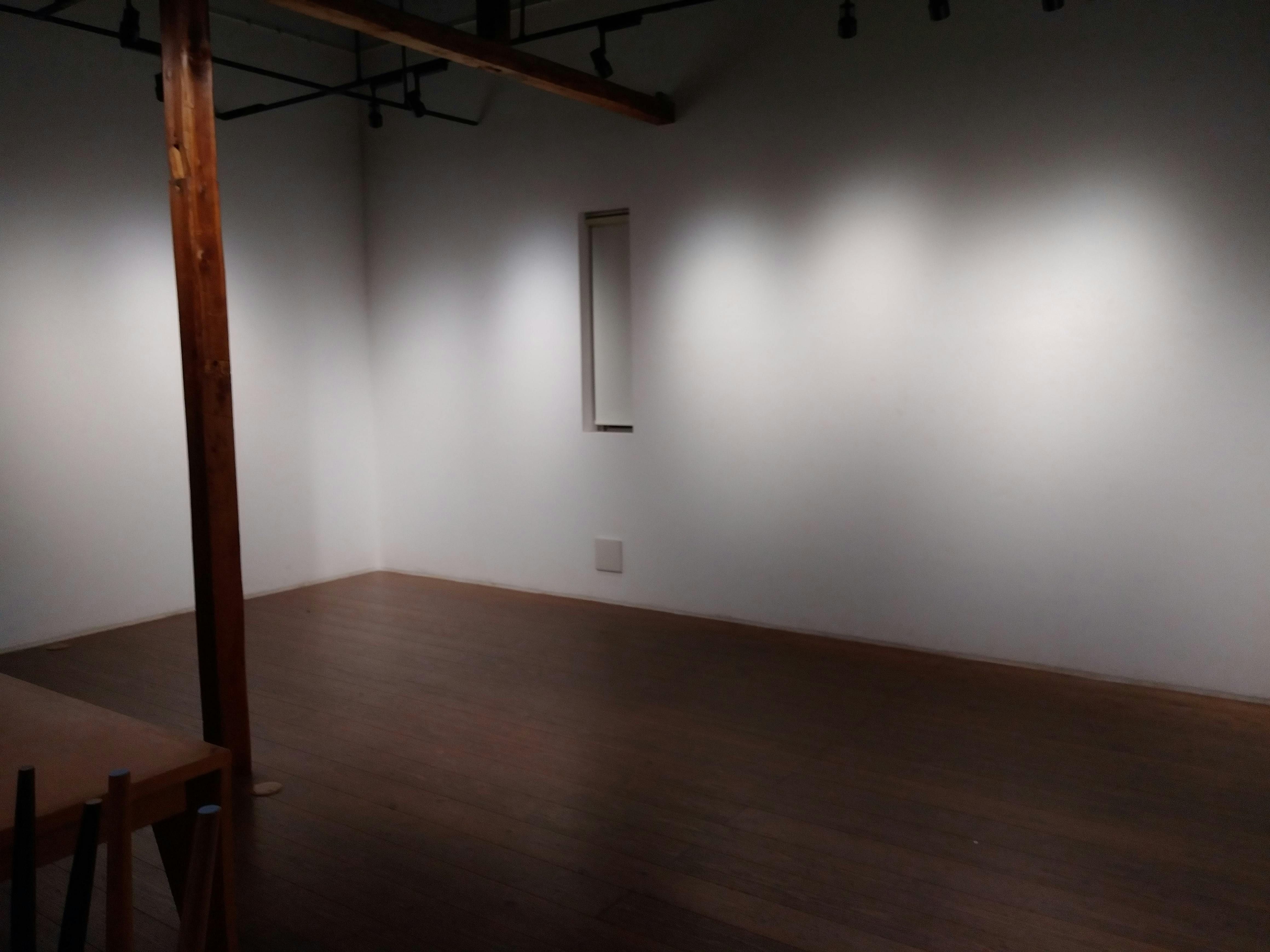 【丸の内駅4分】個展やポップアップストアに適した白壁のギャラリー