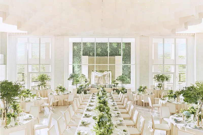 【新屋敷駅6分】撮影や展示会、講演会に活用できる白を基調とした高級感あふれるイベントスぺース(ナチュラ)