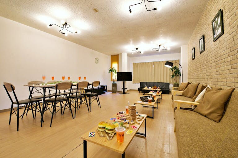 【谷町六丁目駅2分】クローズドイベントやオフサイトミーティングに最適な最大20名で利用可能なレンタルスペースの画像3