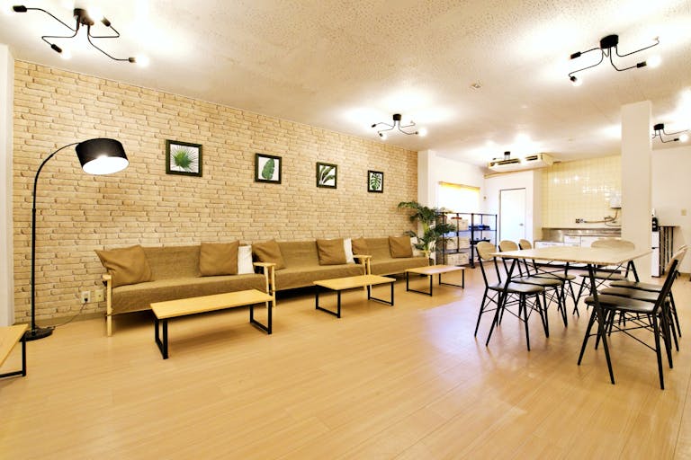 【谷町六丁目駅2分】クローズドイベントやオフサイトミーティングに最適な最大20名で利用可能なレンタルスペースの画像27