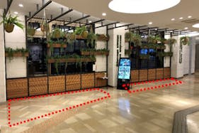 【小田急アコルデ新百合ヶ丘北館】アコルデ新百合ヶ丘北館3階通路