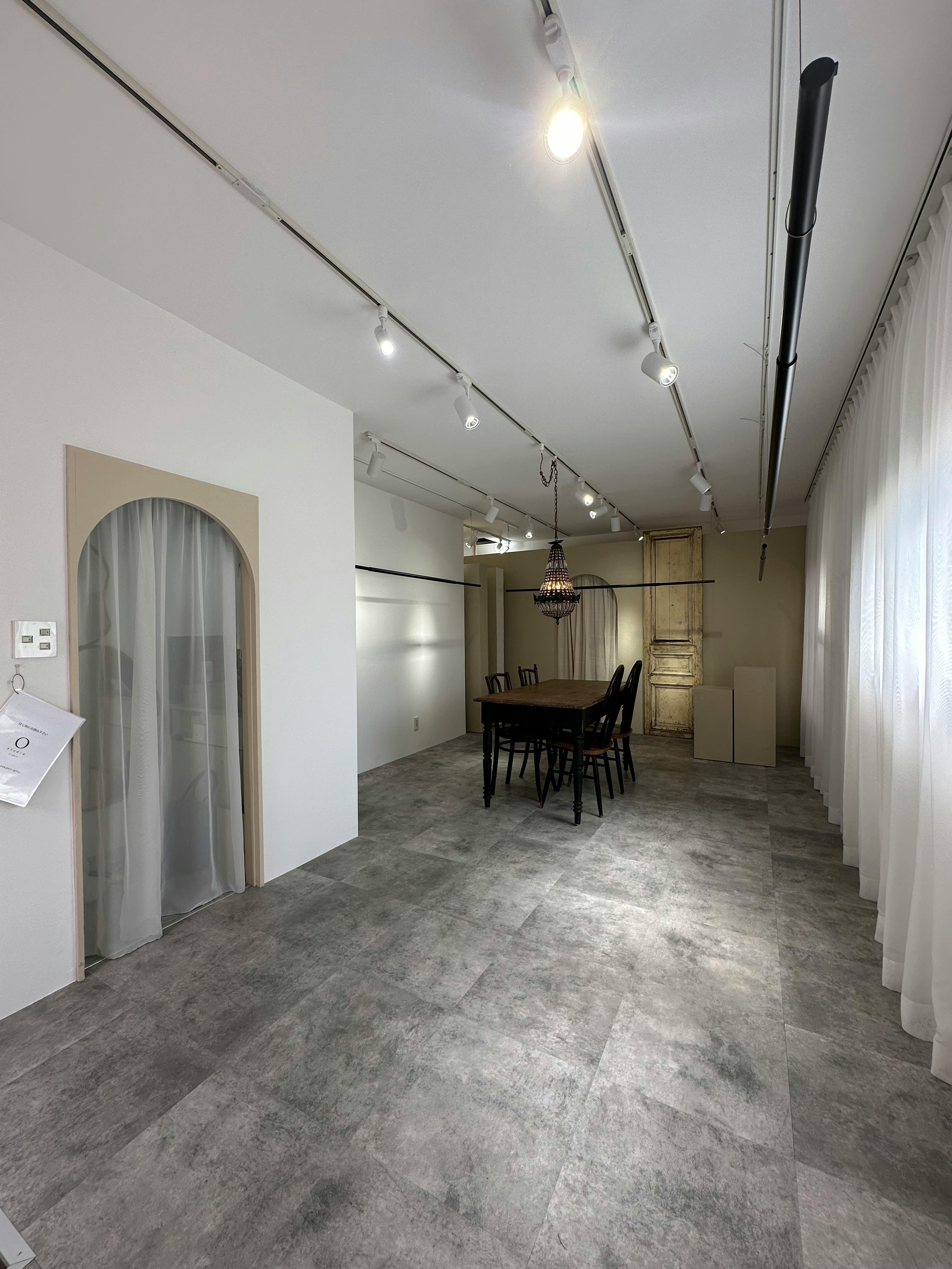 【表参道駅3分】展示会やポップアップに最適なナチュラルかつ温かみのあるイベントスペース