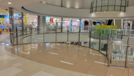 【神戸ハーバーランドｕｍｉｅ（ウミエ）】VP設置場所「サウスモール４階GiGO側」