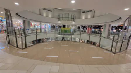 【神戸ハーバーランドumie(ウミエ)】VP設置場所「サウスモール4階GiGO側」