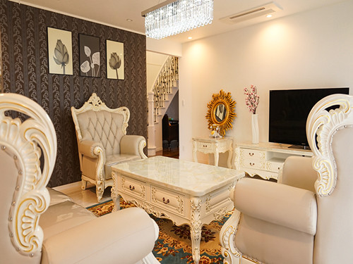 【木更津エリア】洋館コンセプトでの撮影やロケが可能な商業施設横にあるレンタルスタジオの画像12