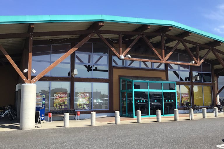 【ダイナム茨城神栖店】キッチンカー出店やプロモーションイベントに最適なアミューズメント施設のイベントスペース(駐車場前)の画像4