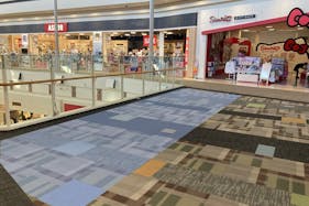 【イオンモール熊本】サンリオ前ブリッジ