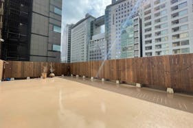 【JR新宿駅徒歩10分】キッチン・音響設備付き貸切スペース!撮影、動画配信、オフサイトMTG、懇親会、会議、勉強会などに(1F+屋上)