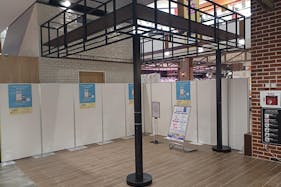 【イオンモール神戸南】1F北側エスカレーター下