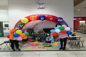 【イオンタウン湖南(フードコート横)】セールスプロモーションやポップアップストアに適した視認性の高いイベントスペース