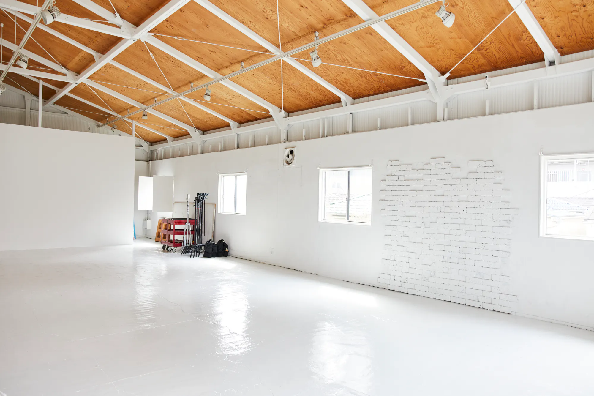 【学芸大学駅15分】倉庫をリノベーションしたロフトのスタジオ