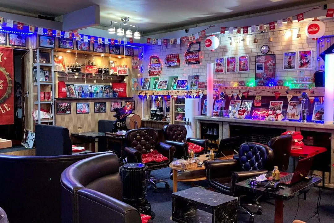 【古河市】撮影や飲食を伴うイベントに利用可能なこだわりインテリアのカフェレンタルスペース