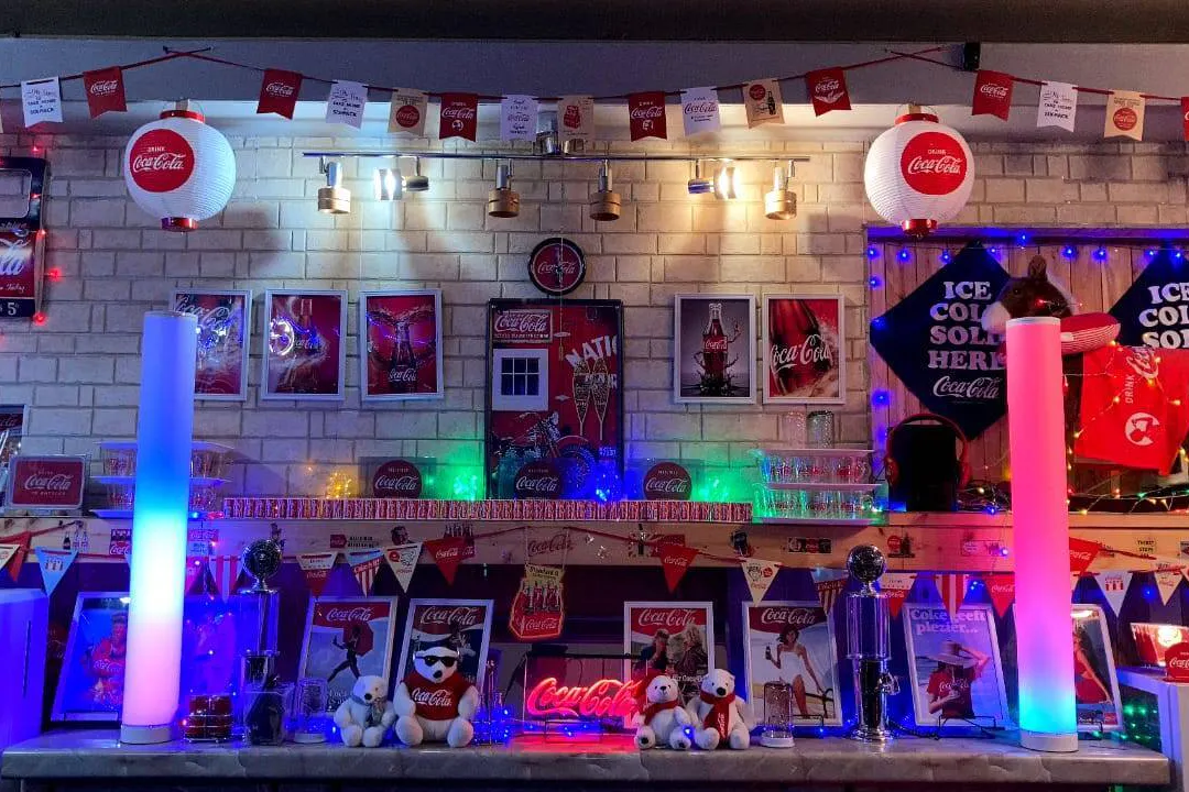 【古河市】撮影や飲食を伴うイベントに利用可能なこだわりインテリアのカフェレンタルスペース