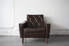 【初台駅4分】撮影や展示会に適したお洒落なレトロビルの中のイベントスペース