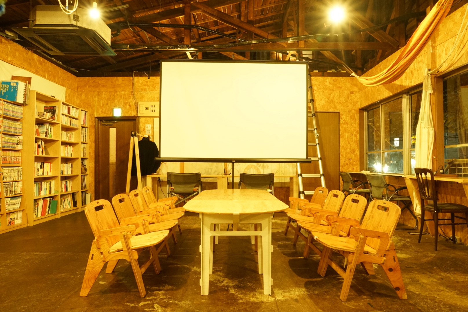 【三鷹駅3分】個展（絵画・写真）に最適な広々とした開放感のあるスペース(inShop)