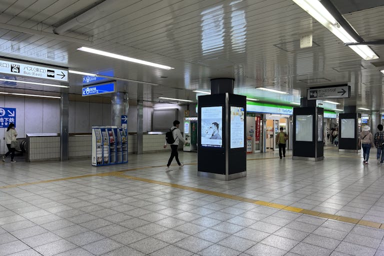 【横浜市営地下鉄ブルーライン戸塚駅】各種プロモーションや物販、食物販のポップアップストアに最適な人通りの多い改札外イベントスペースの画像4