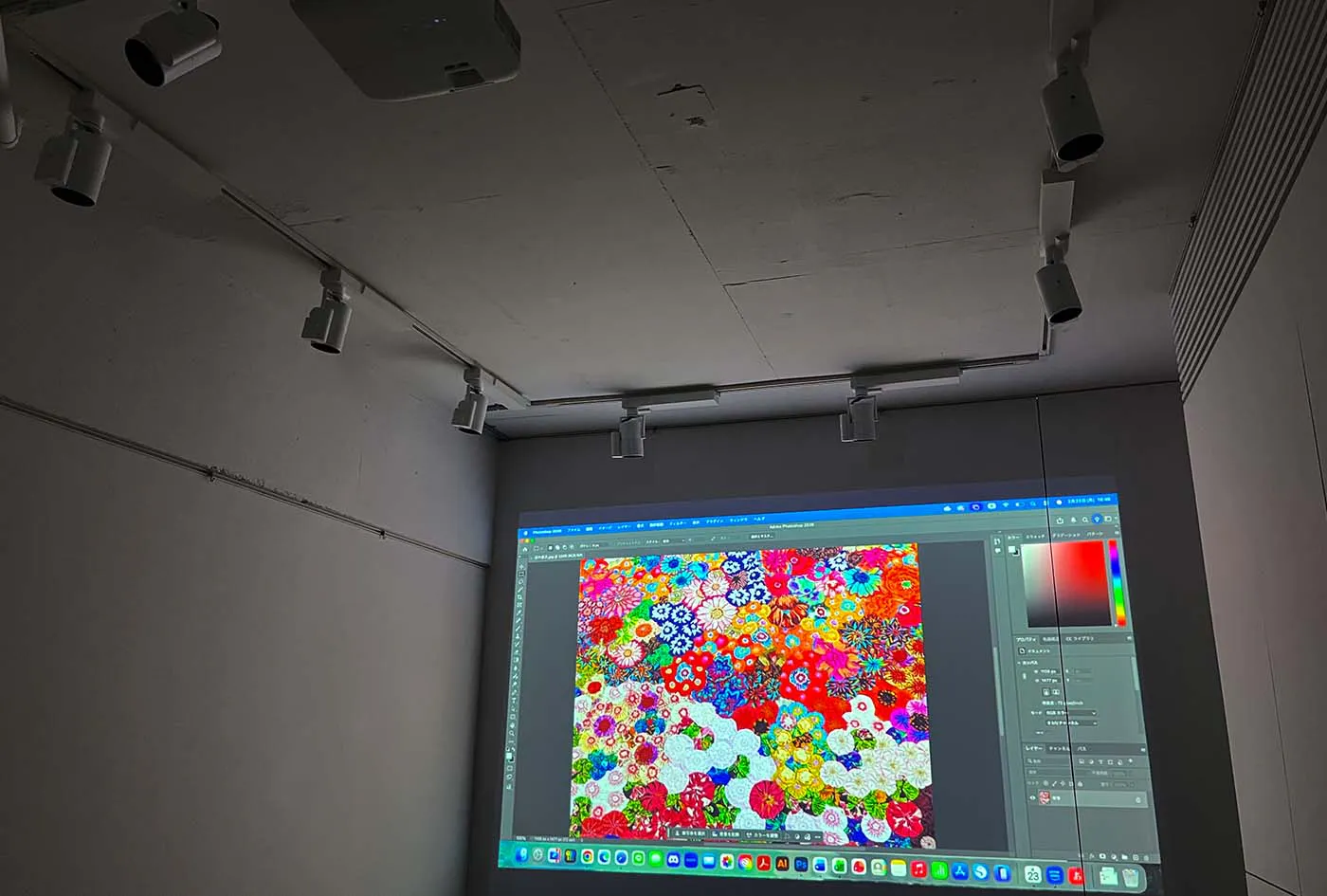 【府中駅7分】展示・物販・ワークショップに最適なミニマルな雰囲気のレンタルギャラリー