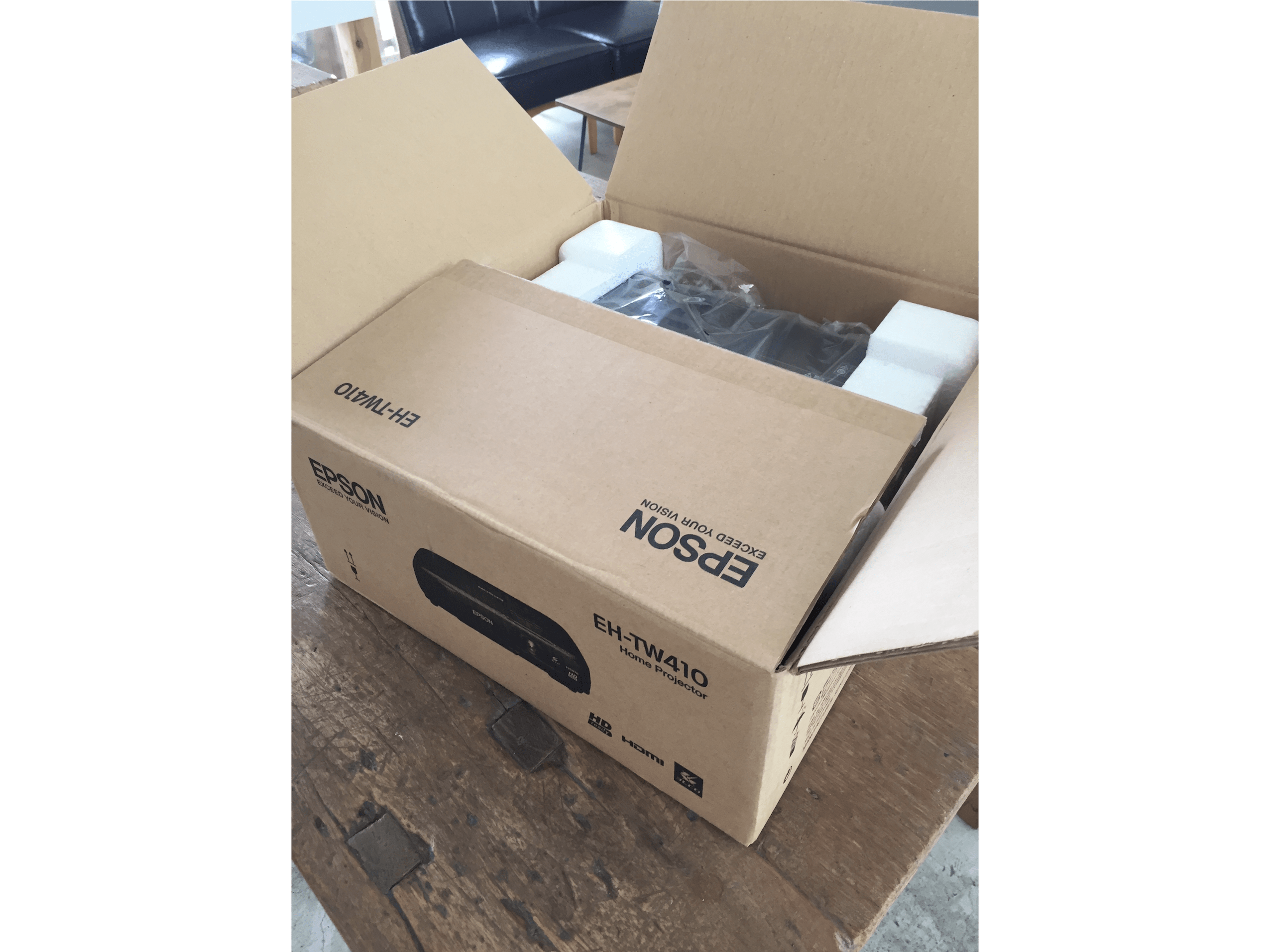 プロジェクター