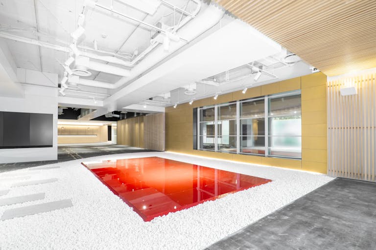 【銀座駅6分】数寄屋橋交差点すぐの路面にあるプロモーションに最適なレンタルスペース(一部貸しA)の画像5