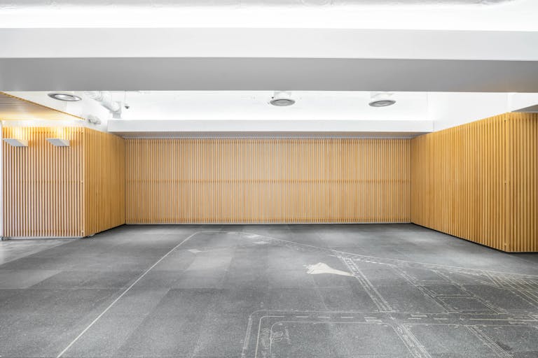 【銀座駅6分】数寄屋橋交差点すぐの路面にあるプロモーションに最適なレンタルスペース(一部貸しA)の画像4