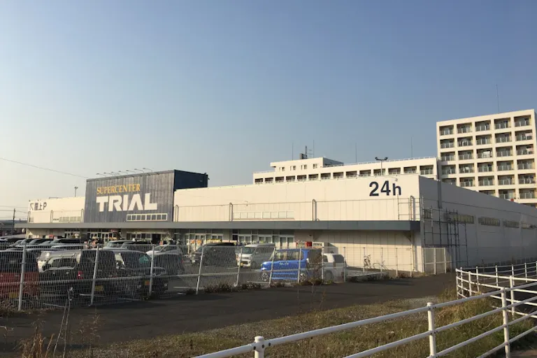 【スーパーセンタートライアル門司店】キッチンカー(調理営業)出店限定/屋外スペース(電源が使いやすくなりました!)の画像3