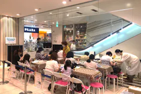 【東急プラザ戸塚】「①1F 上りエスカレーター横」ポップアップ、展示やPRイベントに適した視認性・訴求力の高いスペース