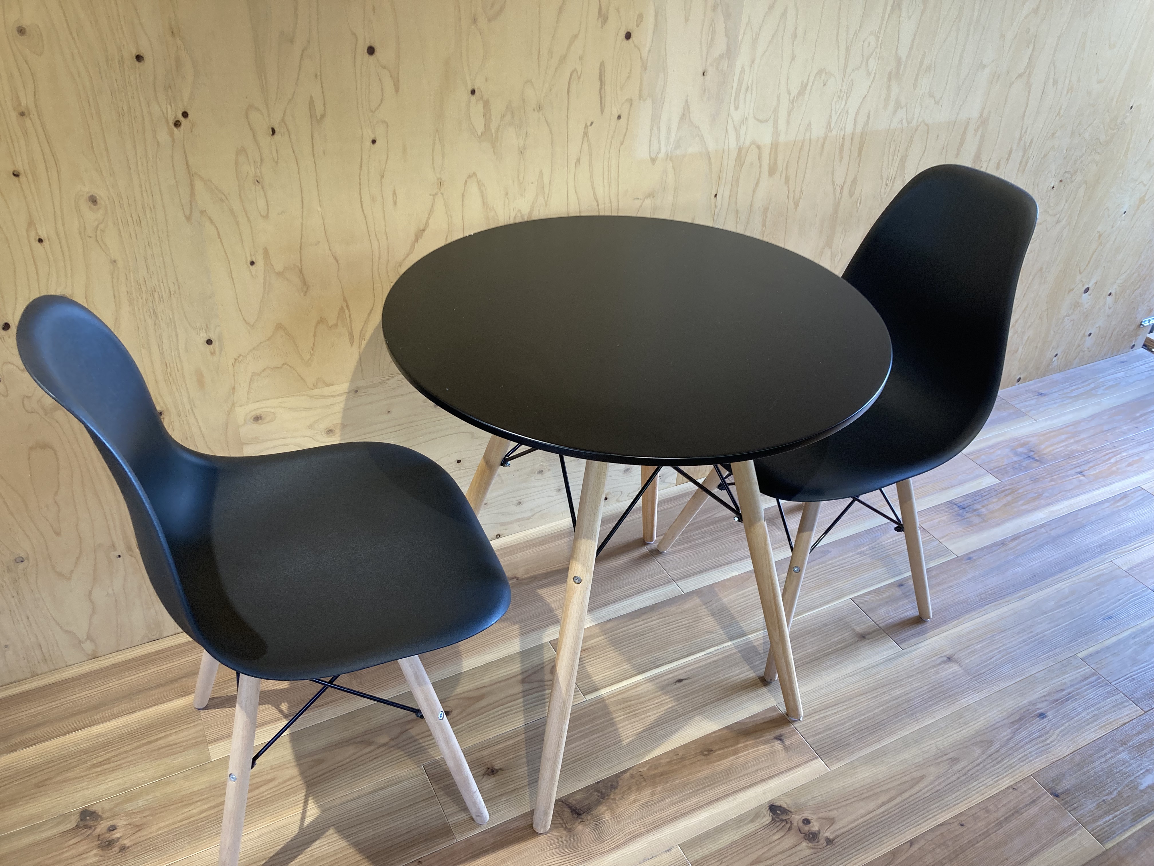 貸出備品(丸テーブル・椅子)