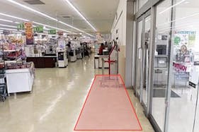 【ゆめマート 豊前】レジ横入口前 物販や販促プロモーションにおすすめな催事イベントスペース