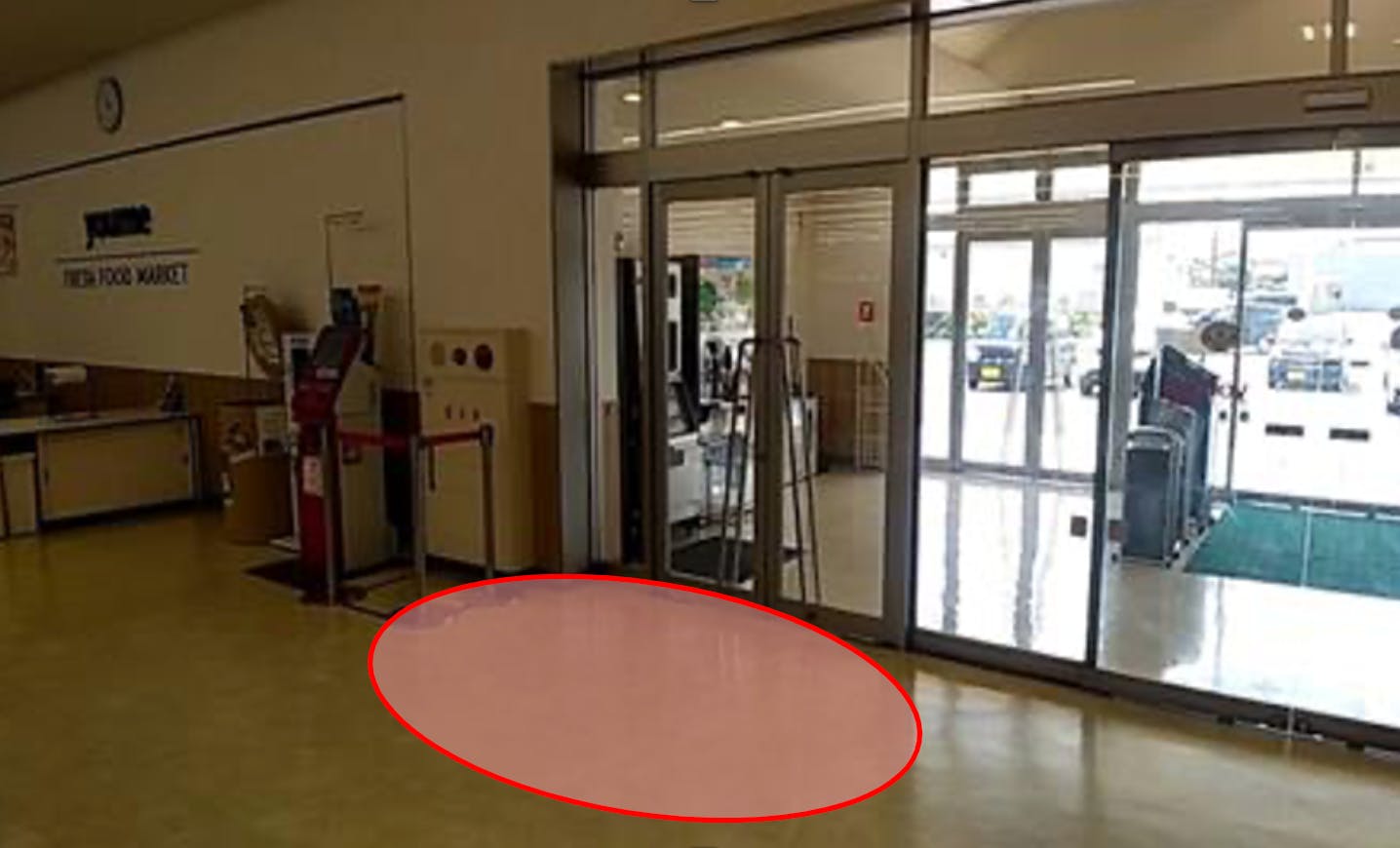 【ゆめマート 豊前】レジ横入口前　物販や販促プロモーションにおすすめな催事イベントスペースの画像