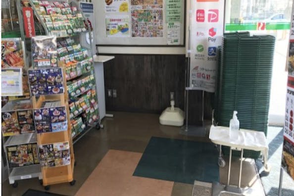 【サンマート菊川店】プロモーションイベントに最適なスーパーの店内風除室イベントスペース