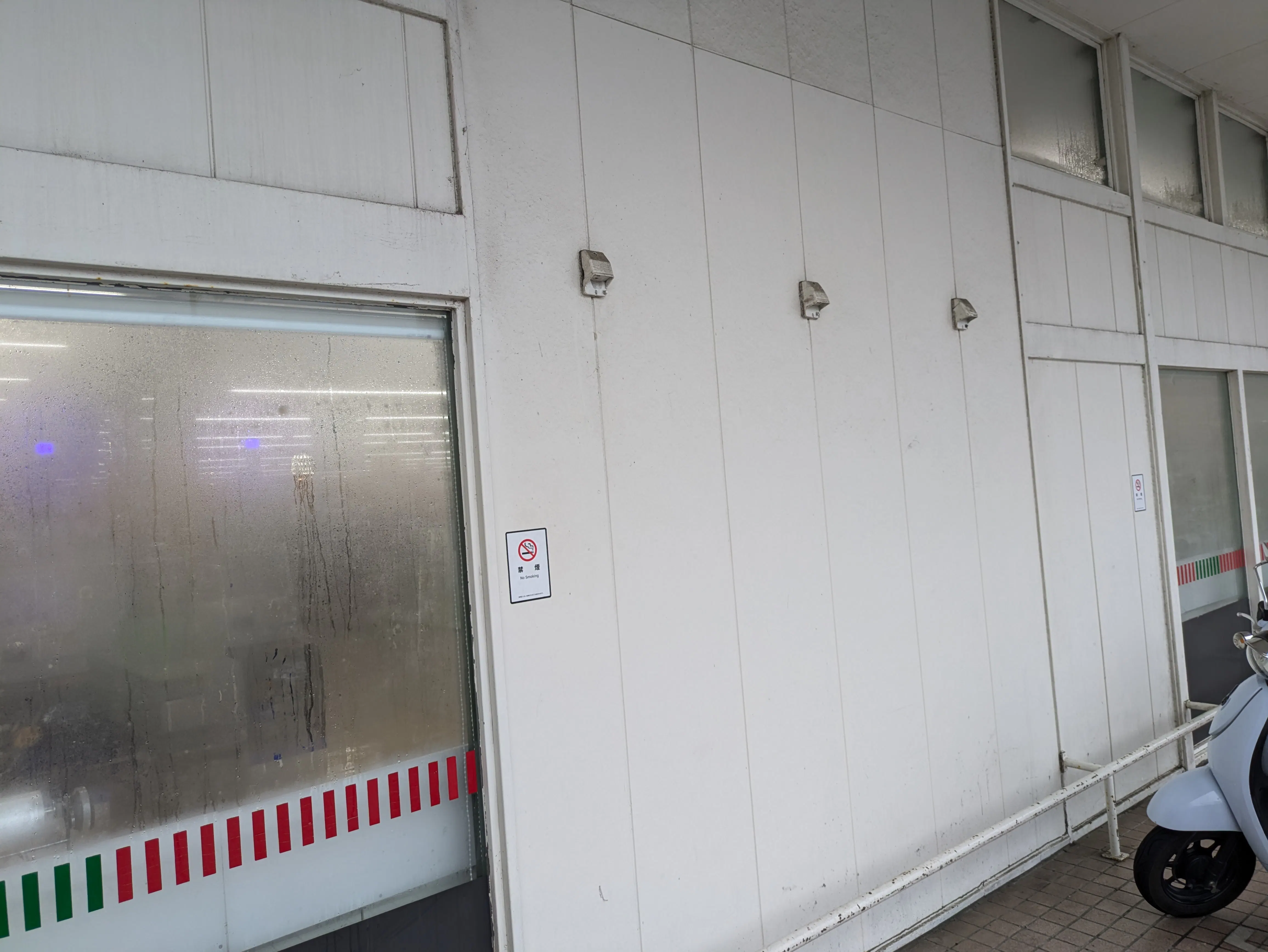 【ゆめマート帯山】店頭軒下　ポップアップストア(物販、食物販)やプロモーション用途に最適なスーパーの屋外催事イベントスペース